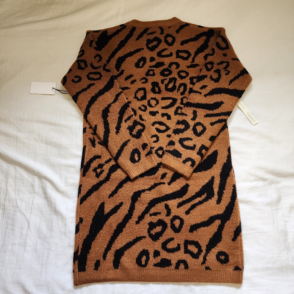 NWT Line & Dot Rilke Tunic - Small - Picture 6 of 11